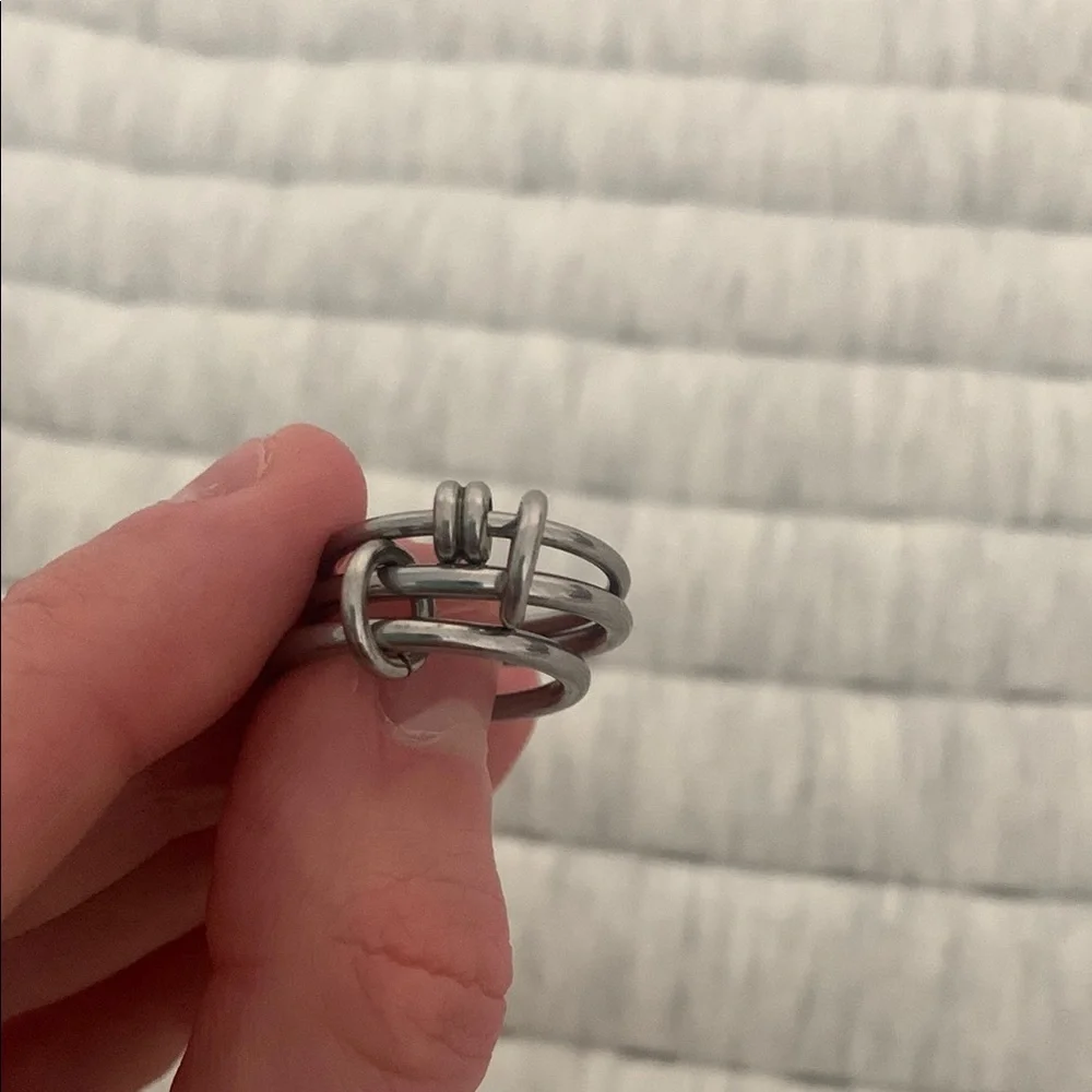 Silver rings - Picture 5 of 6